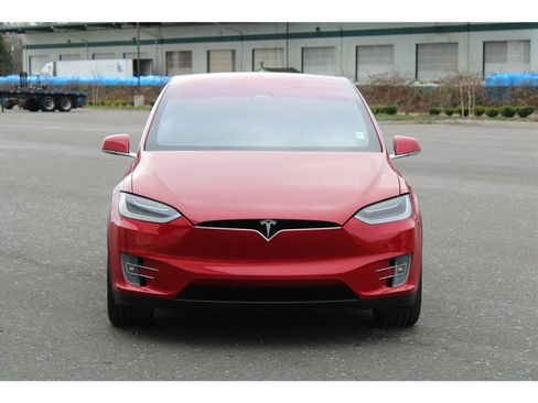 Used 2018 Tesla Model X 100D image 5