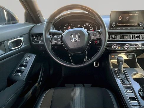 Used 2025 Honda Civic Sport image 8