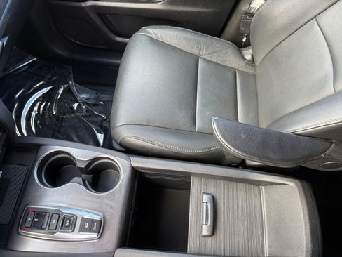 Used 2021 Honda Pilot Special Edition image 14