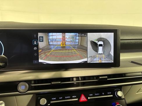 Used 2025 Hyundai Tucson Limited AWD/4WD image 20
