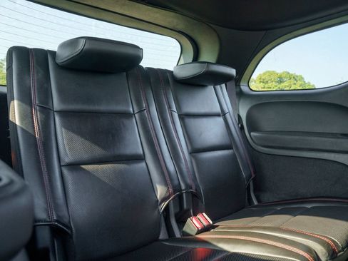 Used 2024 Dodge Durango GT RWD image 16