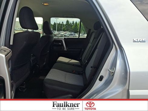 Certified 2024 Toyota 4Runner SR5 AWD/4WD image 10