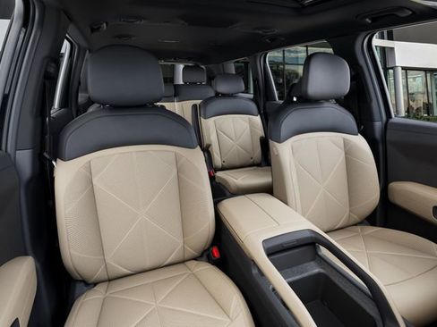 New 2027 Kia Telluride EX FWD image 16