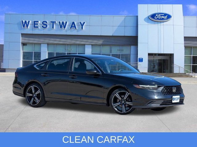 Used 2023 Honda Accord Sport image 1