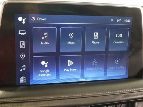 Used 2022 Chevrolet Suburban High Country w/ Premium Package image 17