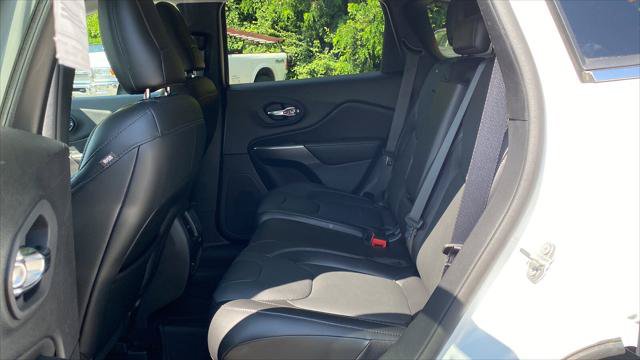 Certified 2021 Jeep Cherokee Limited w/ Elite Package AWD/4WD image 22