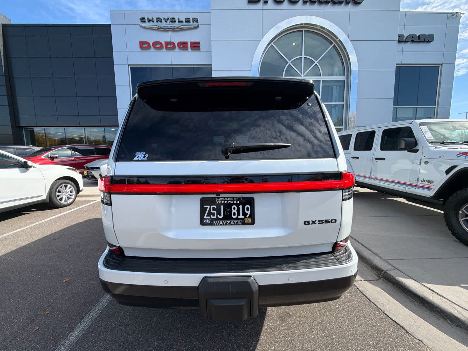 Used 2025 Lexus GX 550 w/ Accessory Package (2T) AWD/4WD image 5