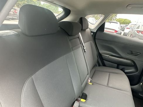 Used 2024 Hyundai Kona SE FWD image 13