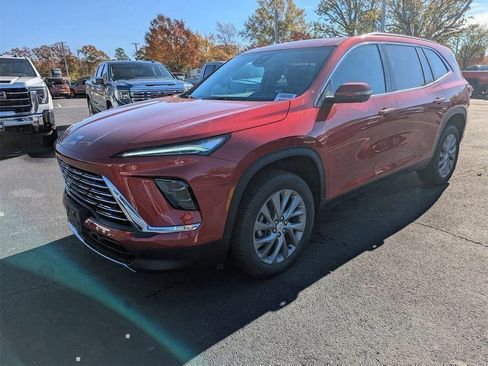 New 2026 Buick Enclave Preferred w/ Power Package image 4