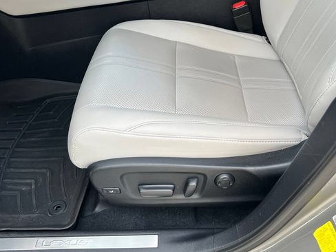 Used 2021 Lexus RX 350 AWD w/ Luxury Package image 27