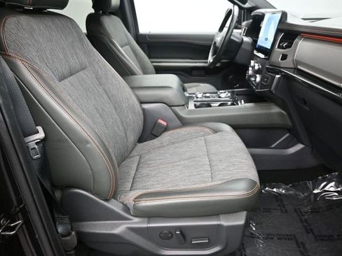 Used 2022 Ford Expedition Timberline image 12