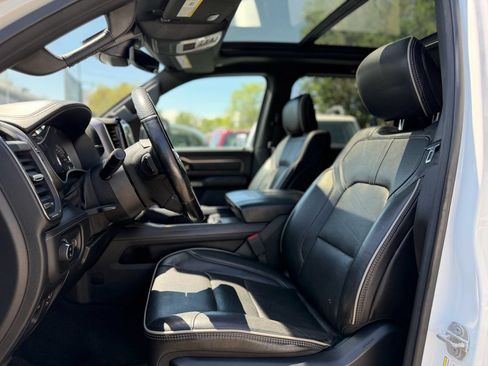 Used 2020 RAM 1500 Limited AWD/4WD image 9