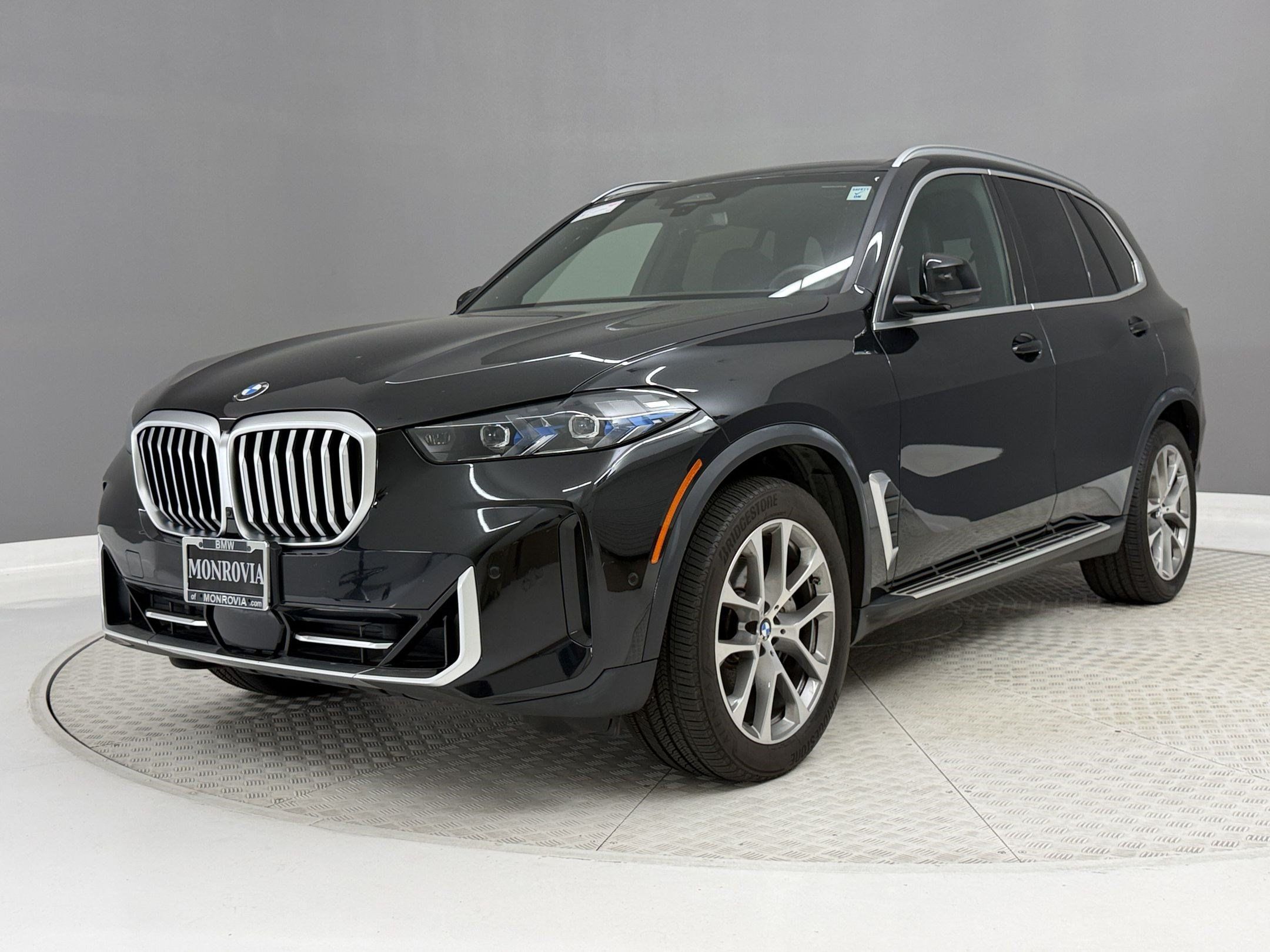 Used 2024 BMW X5 sDrive40i w/ Premium Package RWD image 26