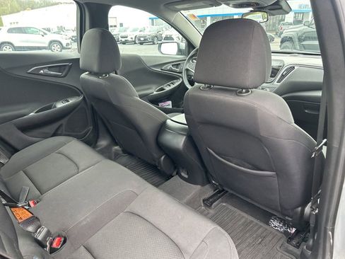 Used 2024 Chevrolet Malibu RS image 36