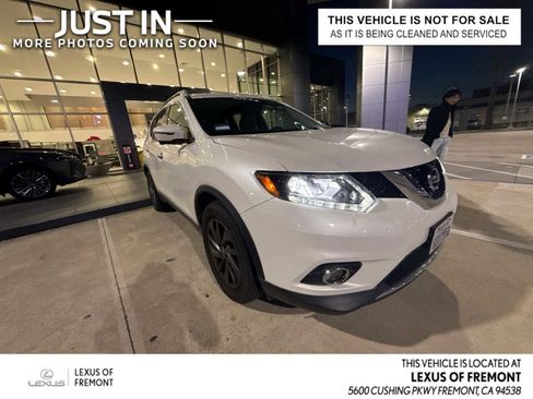 Used 2016 Nissan Rogue SL w/ SL Premium Package image 1