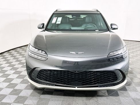 Used 2023 Genesis GV60 Performance image 8