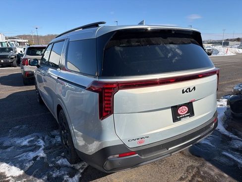 New 2026 Kia Carnival SX Prestige image 4
