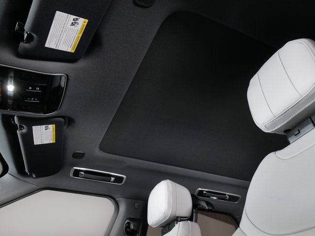 New 2026 Land Rover Range Rover Sport SE AWD/4WD image 22