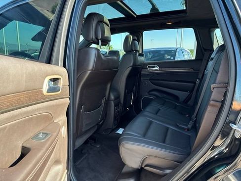 Used 2014 Jeep Grand Cherokee Summit AWD/4WD image 23