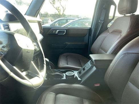 Used 2024 Ford Bronco Heritage Edition image 7