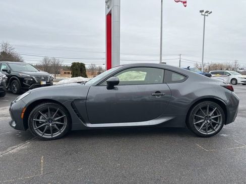Used 2024 Subaru BRZ Limited image 4