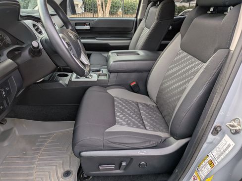 Used 2019 Toyota Tundra SR5 w/ SR5 Upgrade Package image 14