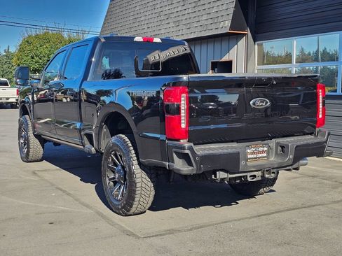 Used 2024 Ford F350 Lariat w/ Lariat Ultimate Package AWD/4WD image 3