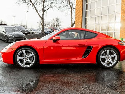 Used 2018 Porsche 718 Cayman Base image 36
