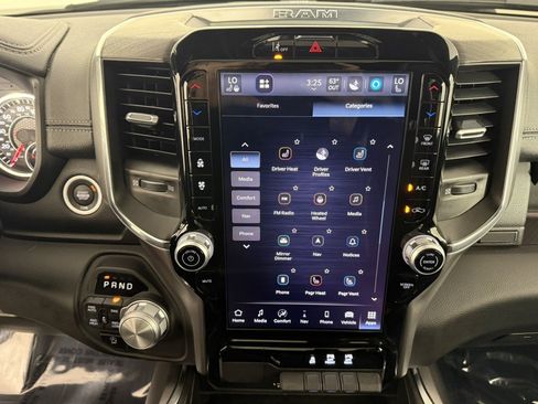 Used 2025 RAM 1500 Laramie w/ Sport Appearance Package AWD/4WD image 23