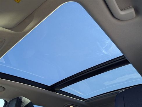 Used 2024 Mercedes-Benz GLS 450 4MATIC image 24