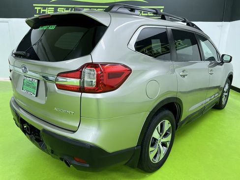 Used 2019 Subaru Ascent Premium AWD/4WD image 9