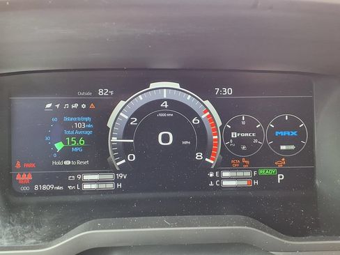 Used 2023 Toyota Tundra Limited AWD/4WD image 23