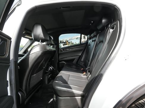 Used 2023 Alfa Romeo Stelvio Ti AWD/4WD image 35