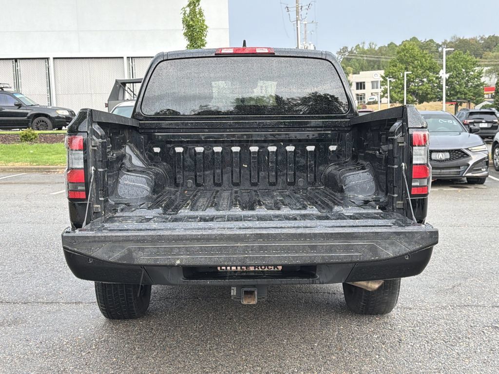 Used 2023 Nissan Frontier SV w/ Midnight Edition Package AWD/4WD image 13