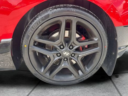 Used 2019 Hyundai Veloster N N w/ Performance Package FWD image 29