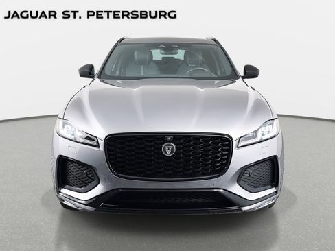 Used 2026 Jaguar F-PACE R-Dynamic S AWD/4WD image 2