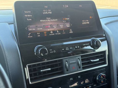 Used 2024 INFINITI QX80 Luxe image 24