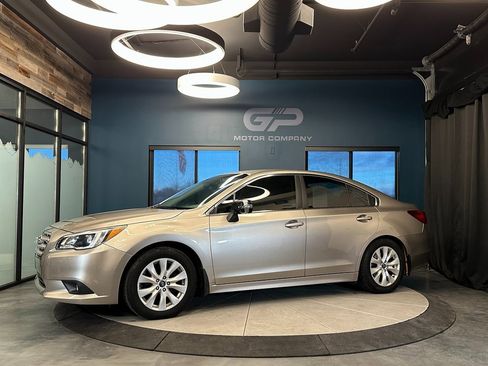 Used 2017 Subaru Legacy 2.5i Premium image 7