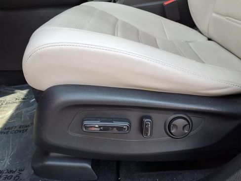 Used 2024 Honda CR-V EX-L image 5