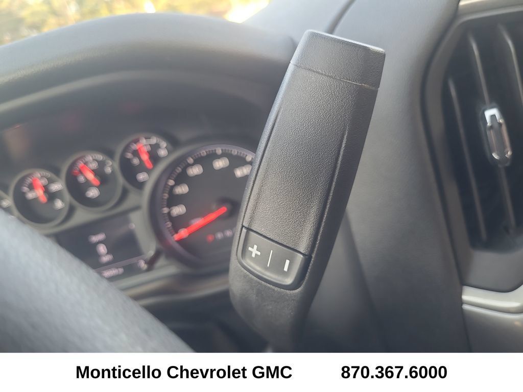 Used 2024 Chevrolet Silverado 1500 Custom AWD/4WD image 21