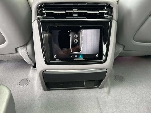 New 2026 Cadillac Escalade IQL Sport 1 w/ LPO, ONYX Package AWD/4WD image 15