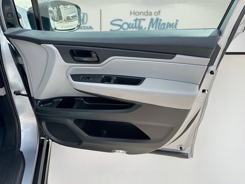 Certified 2022 Honda Odyssey EX-L image 32