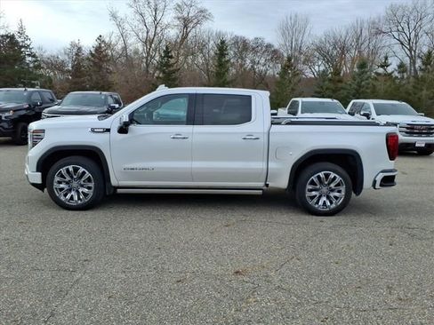 Used 2023 GMC Sierra 1500 Denali w/ Denali Reserve Package image 7