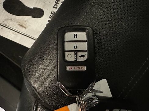 Used 2021 Honda CR-V EX-L image 17