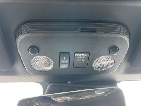 Used 2022 Ford Mustang GT Premium image 30