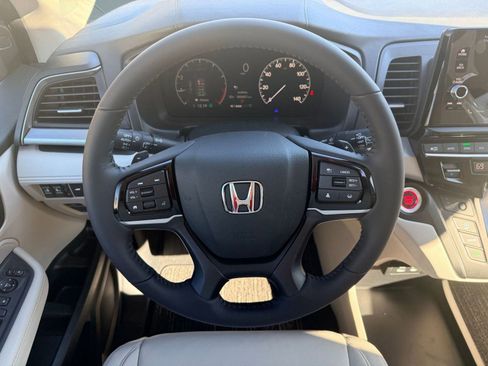 New 2026 Honda Odyssey EX-L image 12