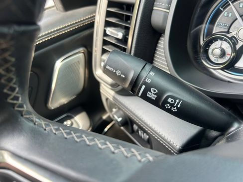 Used 2020 RAM 1500 Limited w/ Black Appearance Package RWD image 58