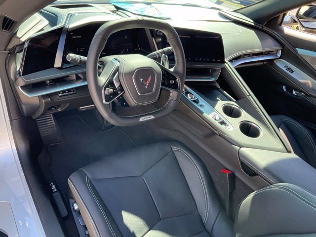 Used 2026 Chevrolet Corvette Z06 RWD image 5