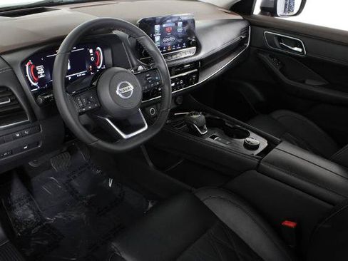 Certified 2021 Nissan Rogue Platinum AWD/4WD image 20