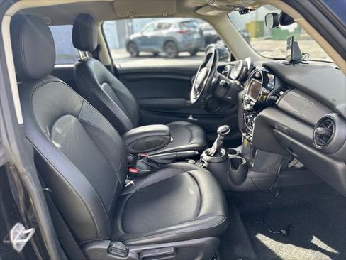 Used 2016 MINI Cooper 2-Door Hardtop FWD image 13